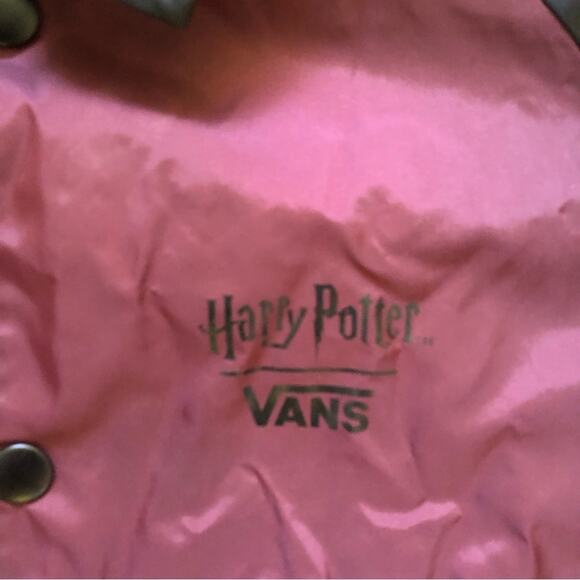 Vans Harry Potter Crest Torrey Wind Breaker Raincoat - Picture 2 of 6